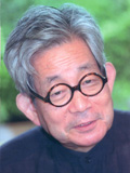 大江健三郎氏の写真